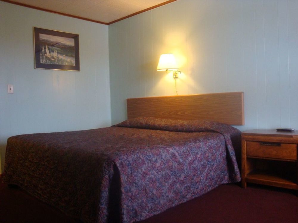 Currys Motel By Oyo Saginaw Mi Ruang foto
